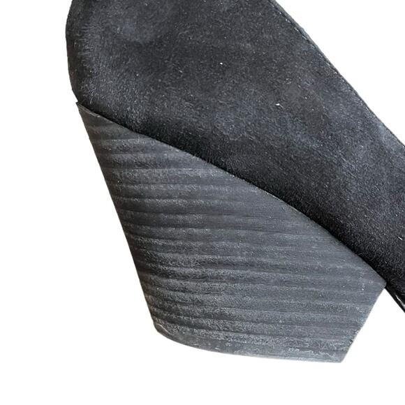 EILEEN FISHER Hawk Midnight Black Wedge Suede Pump Women’s Size 7.5 - Picture 3 of 9